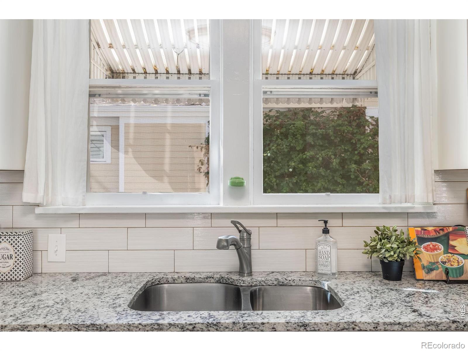 MLS Image #17 for 825  6th avenue,longmont, Colorado