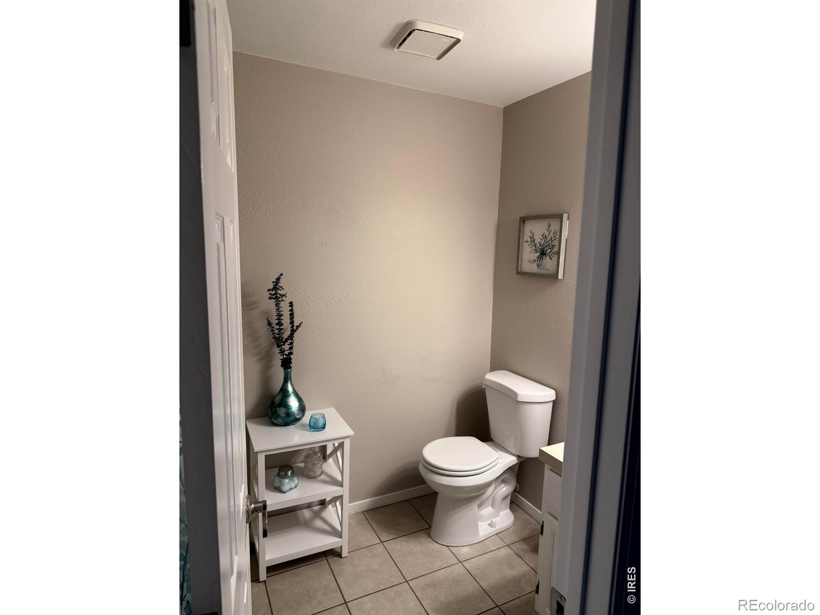 MLS Image #14 for 3407  collins avenue,evans, Colorado