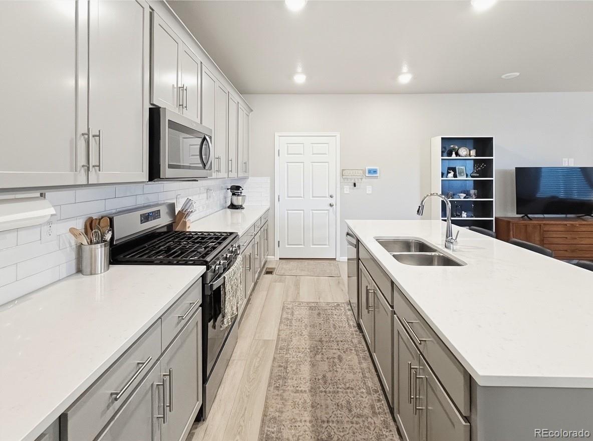 MLS Image #2 for 325  remuda road,berthoud, Colorado