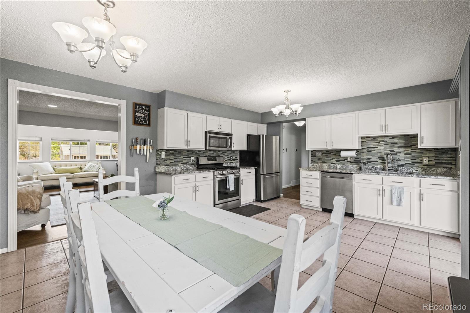 MLS Image #11 for 2951 s downing street,englewood, Colorado