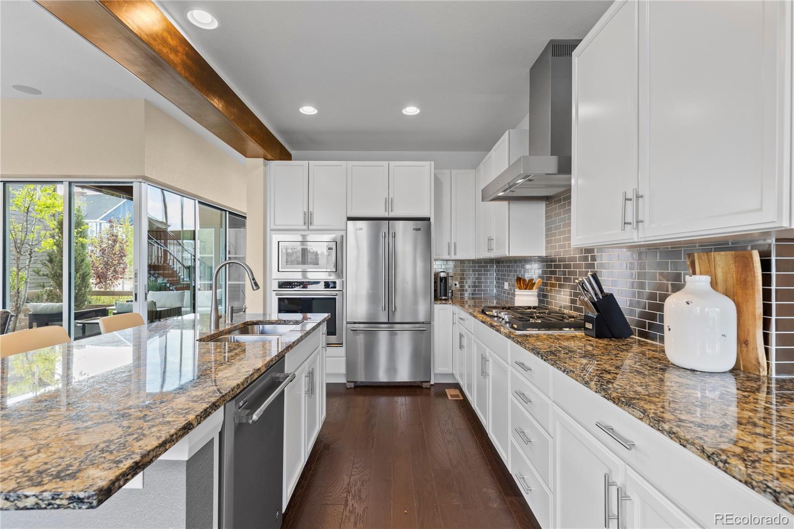 MLS Image #10 for 9846  hilberts way,littleton, Colorado