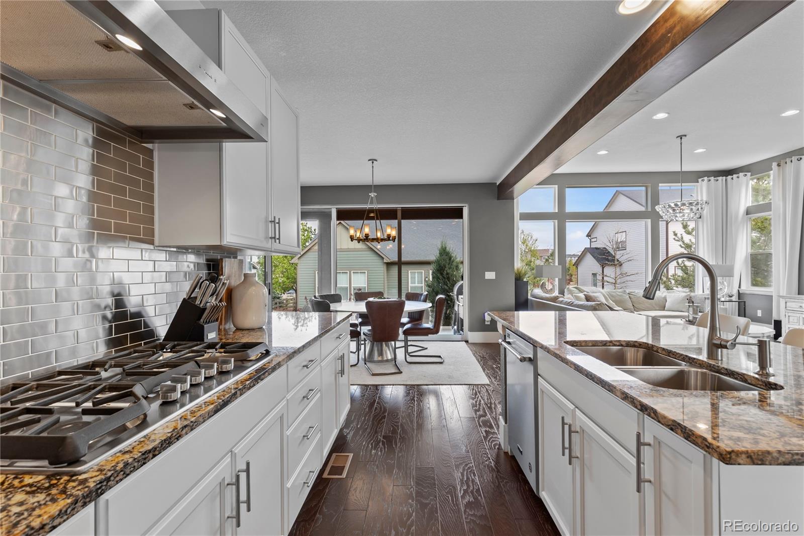 MLS Image #11 for 9846  hilberts way,littleton, Colorado