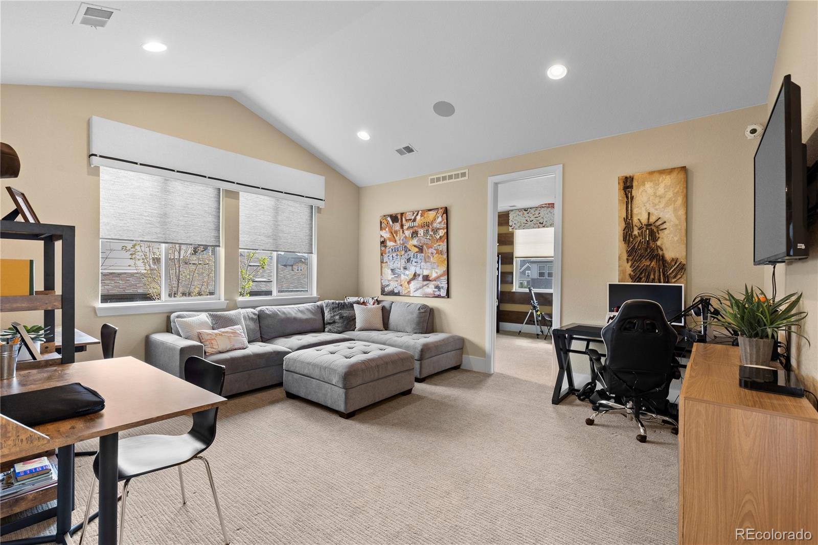 MLS Image #18 for 9846  hilberts way,littleton, Colorado