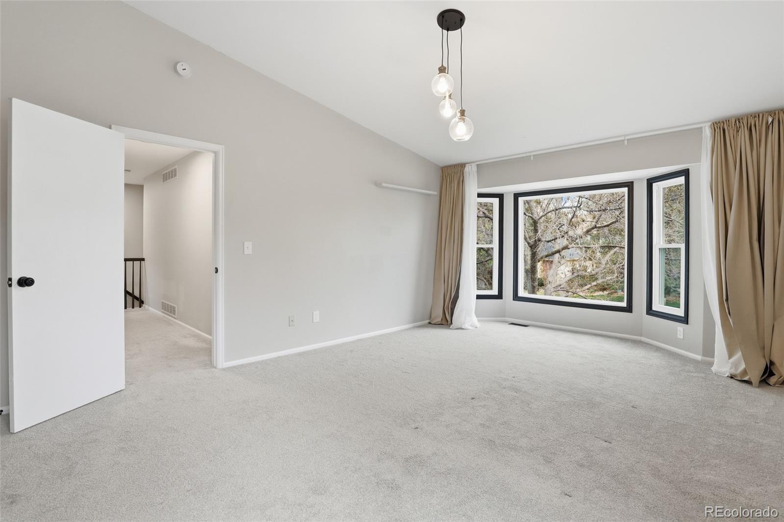 MLS Image #15 for 5716 s lisbon way,centennial, Colorado