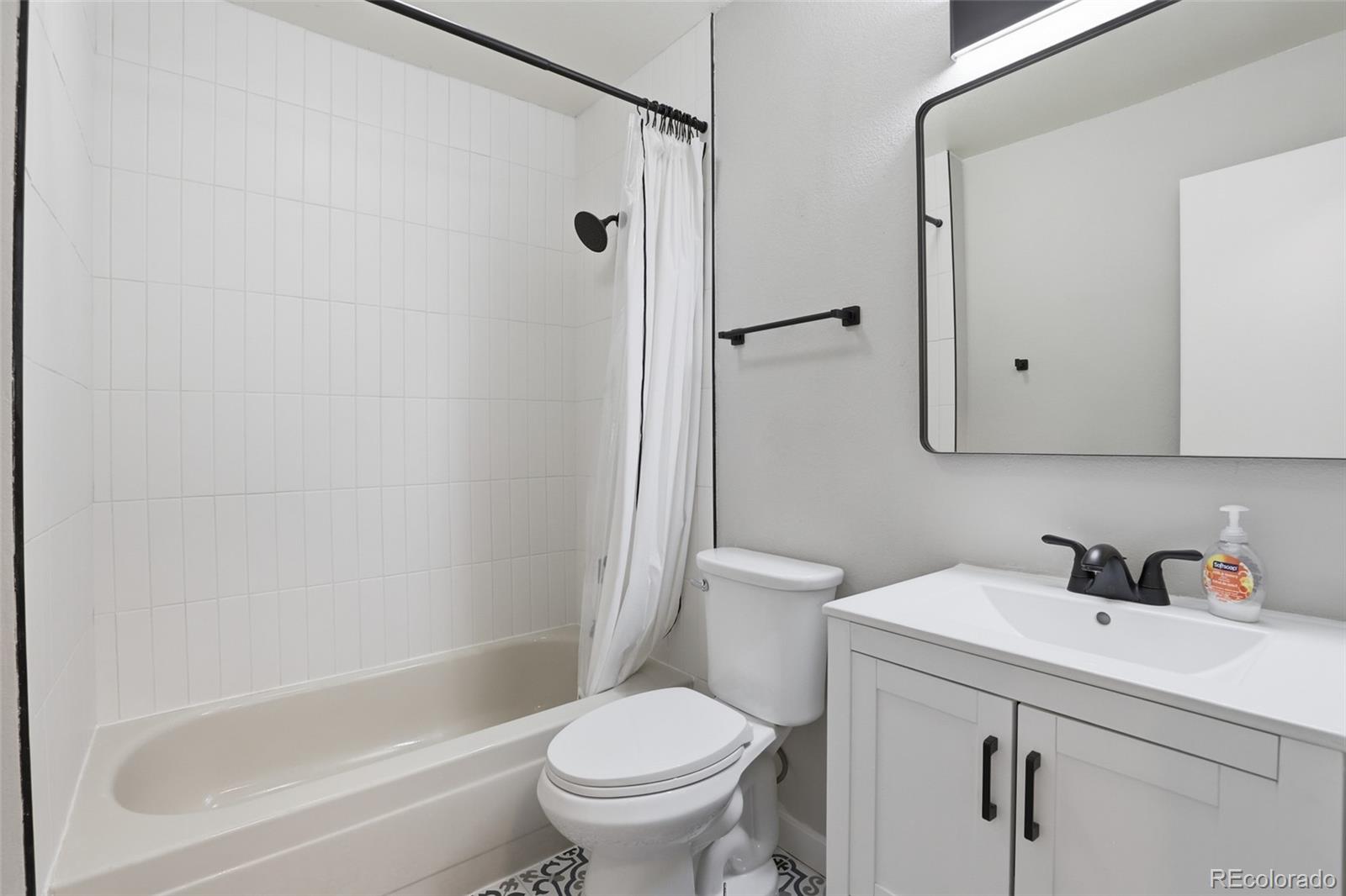 MLS Image #17 for 5716 s lisbon way,centennial, Colorado