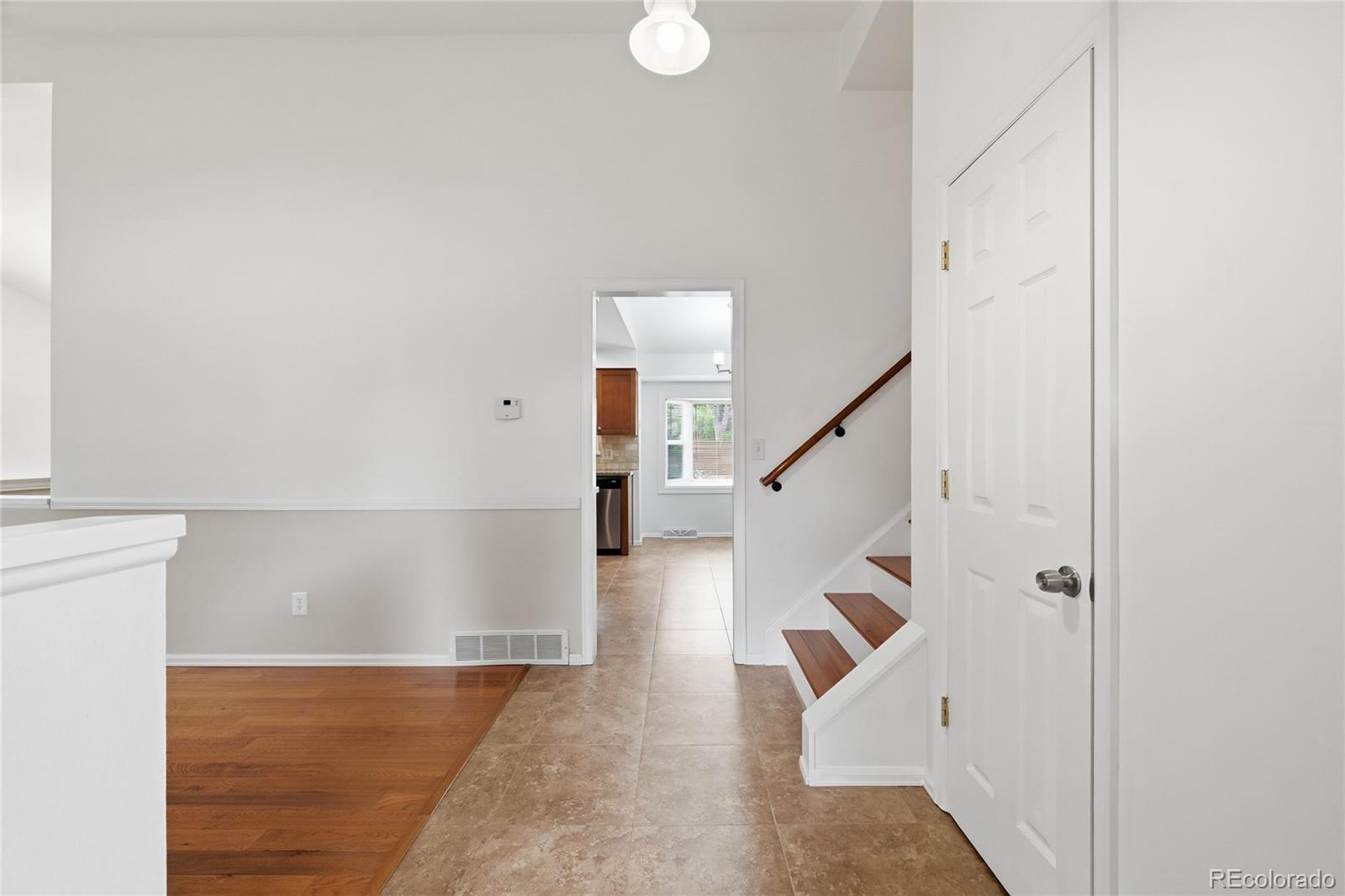MLS Image #11 for 6081 s kearney street,centennial, Colorado