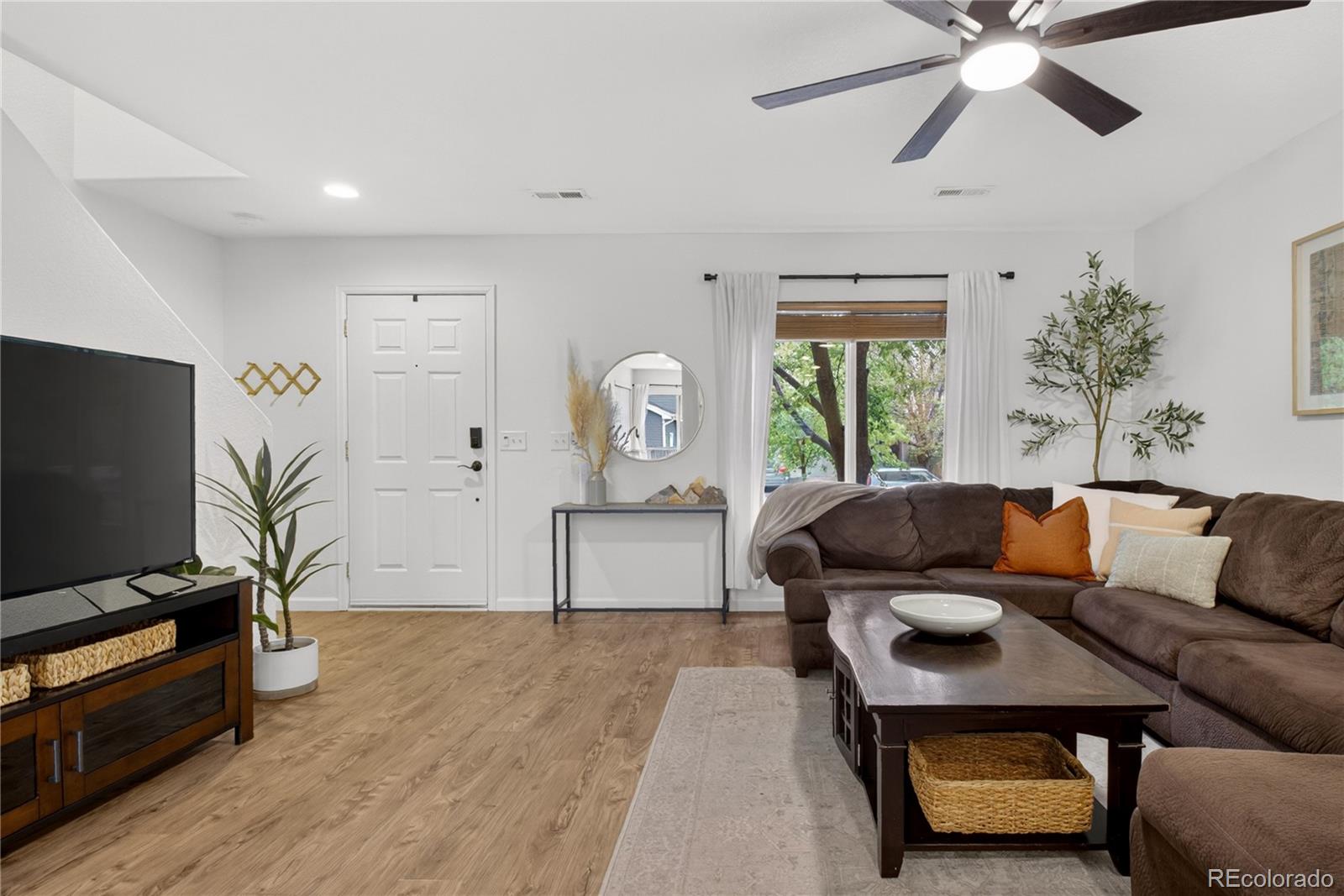 MLS Image #4 for 3654  dexter street,denver, Colorado