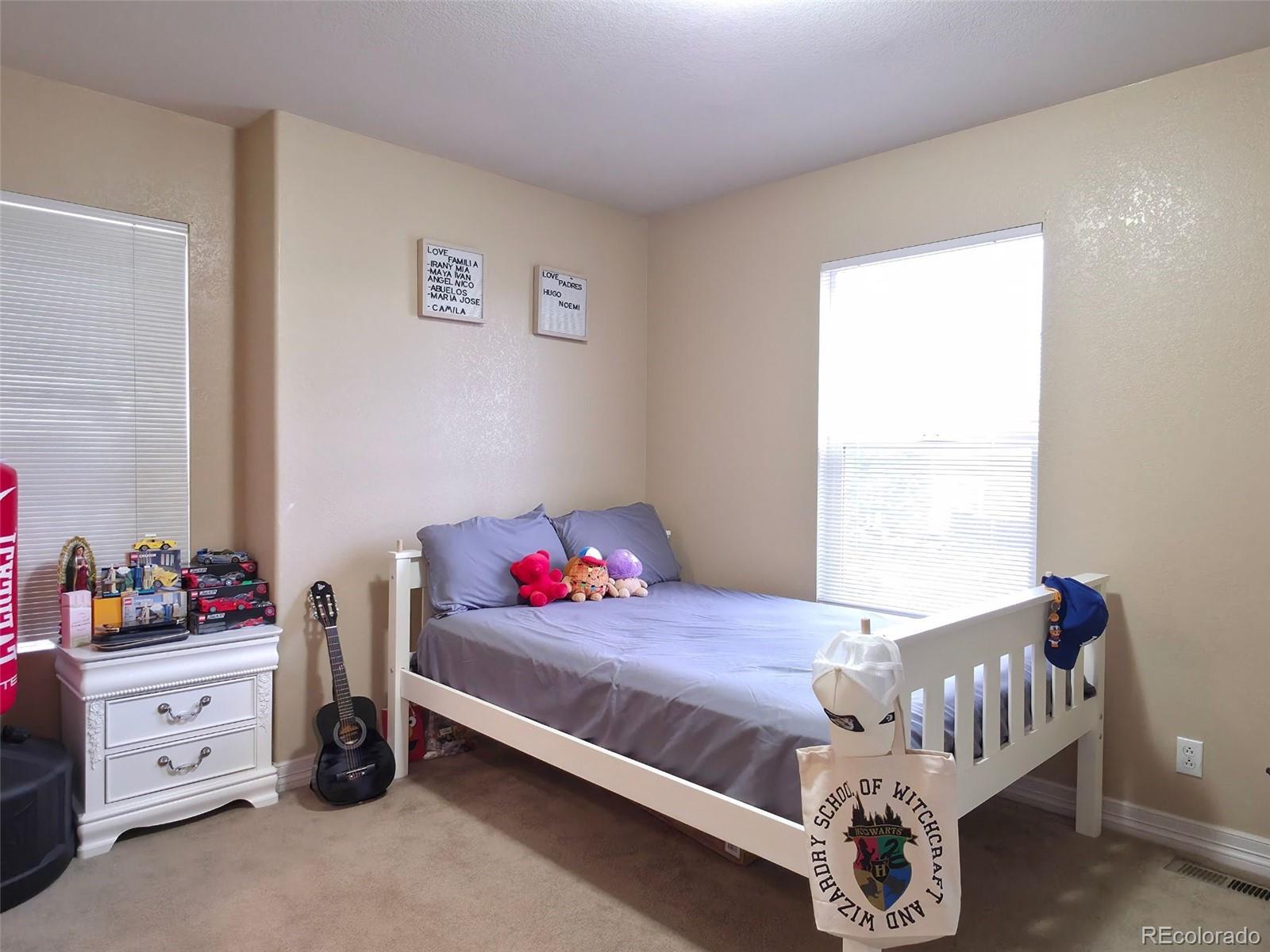 MLS Image #26 for 5560  lewiston street,denver, Colorado