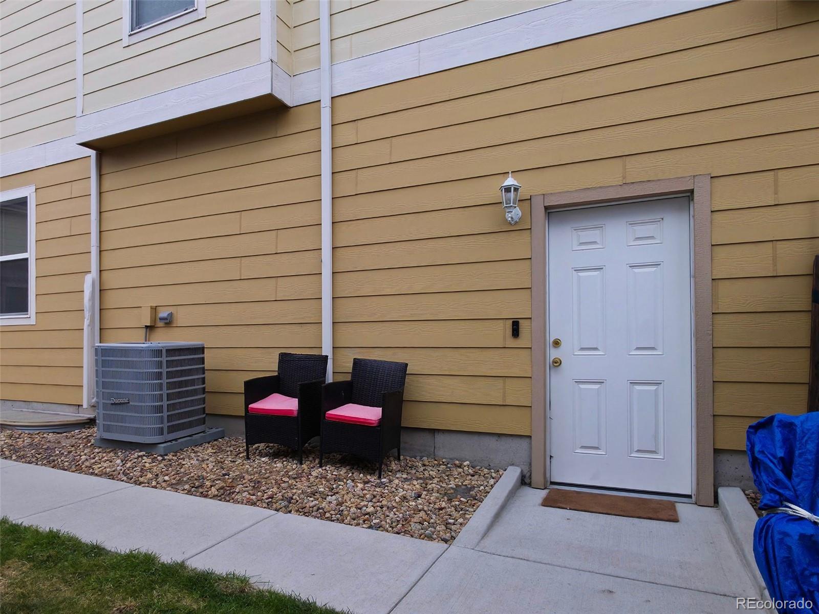 MLS Image #32 for 5560  lewiston street,denver, Colorado