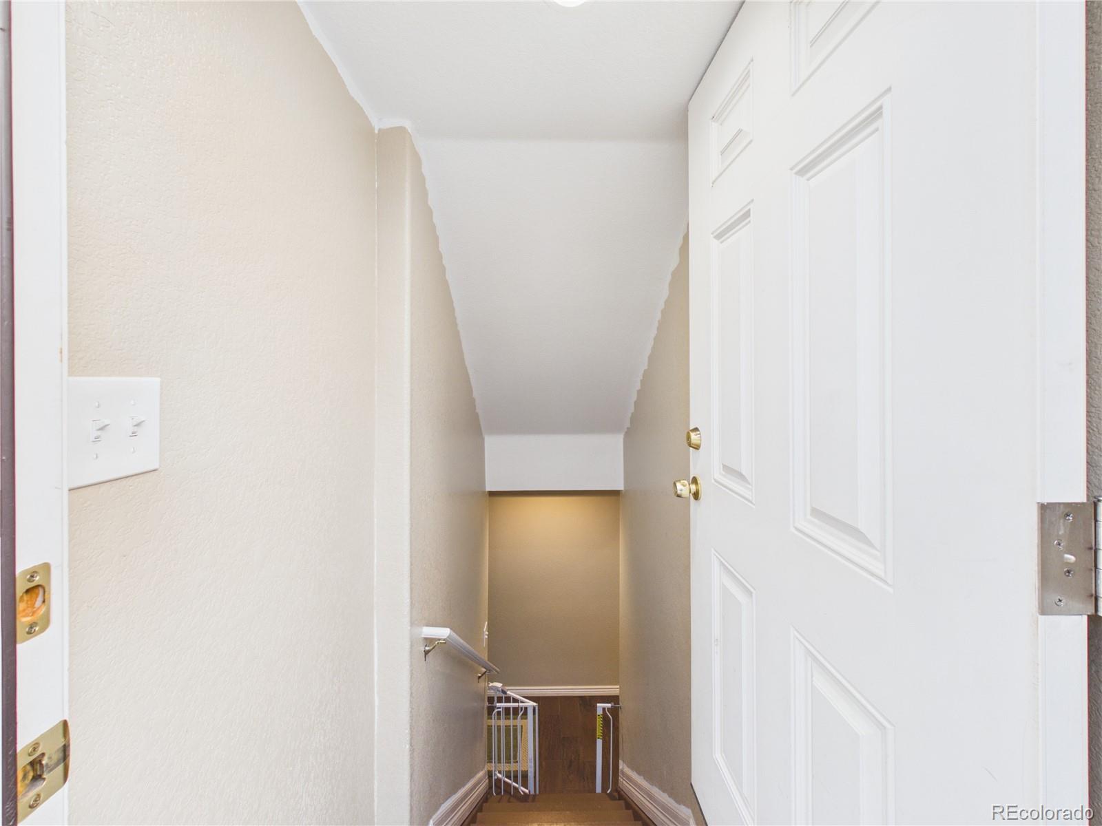MLS Image #42 for 5560  lewiston street,denver, Colorado