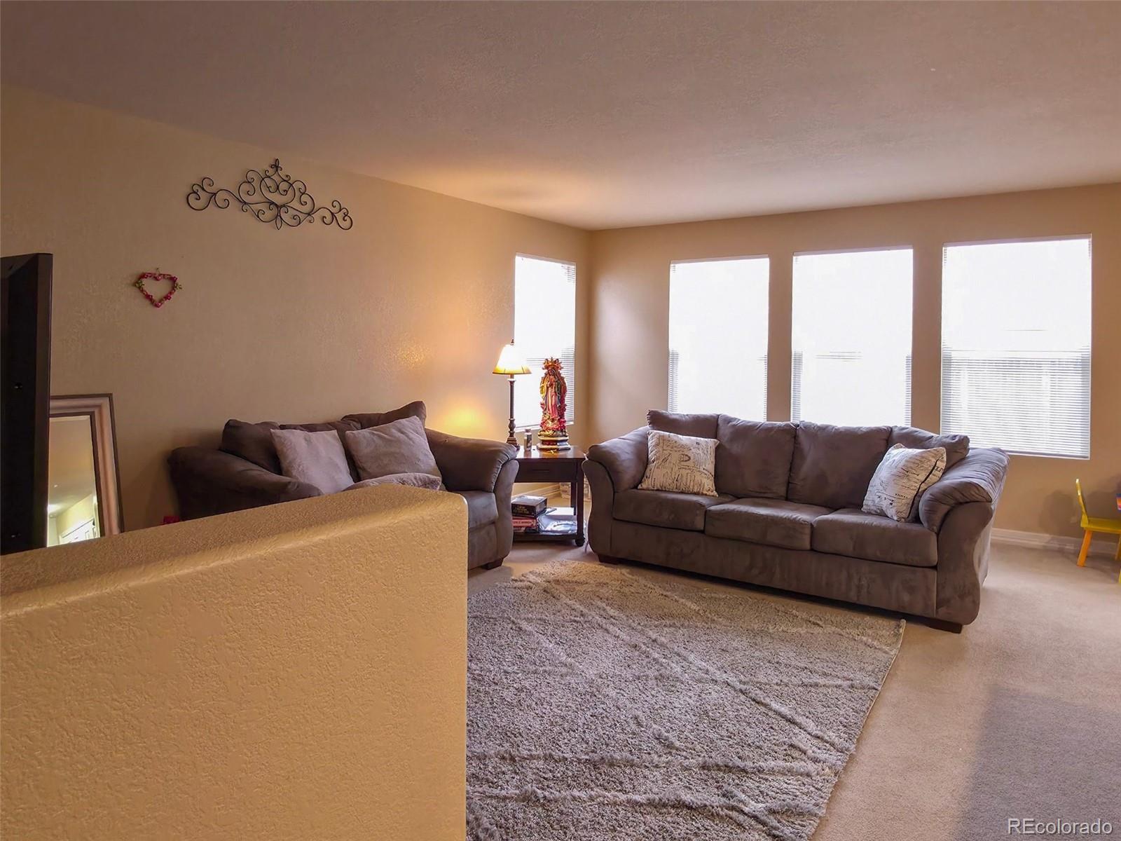 MLS Image #7 for 5560  lewiston street,denver, Colorado