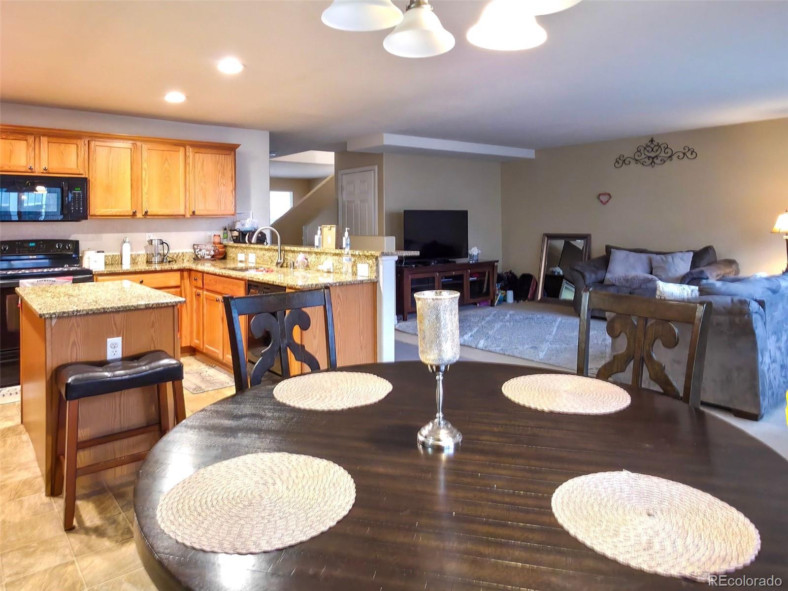 MLS Image #9 for 5560  lewiston street,denver, Colorado