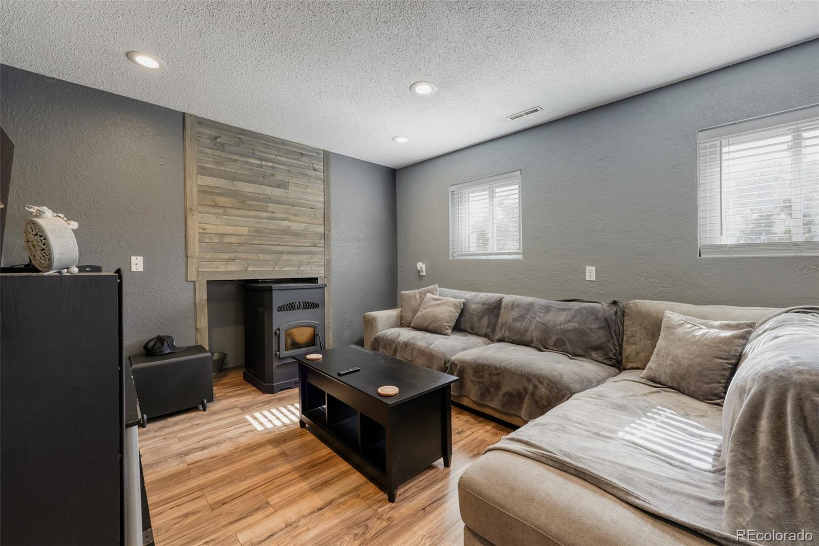 MLS Image #12 for 9384  bellaire street,thornton, Colorado