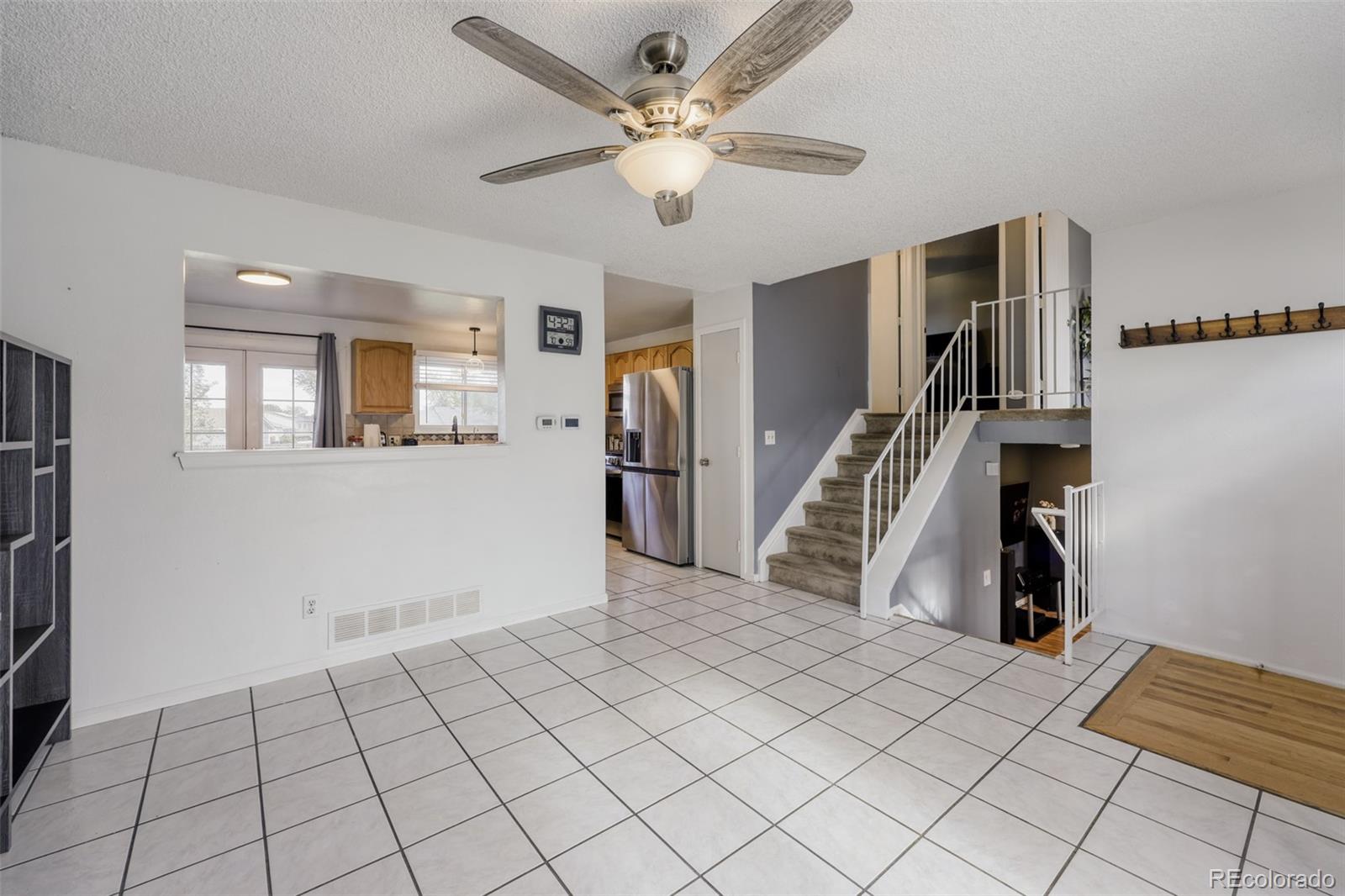 MLS Image #4 for 9384  bellaire street,thornton, Colorado