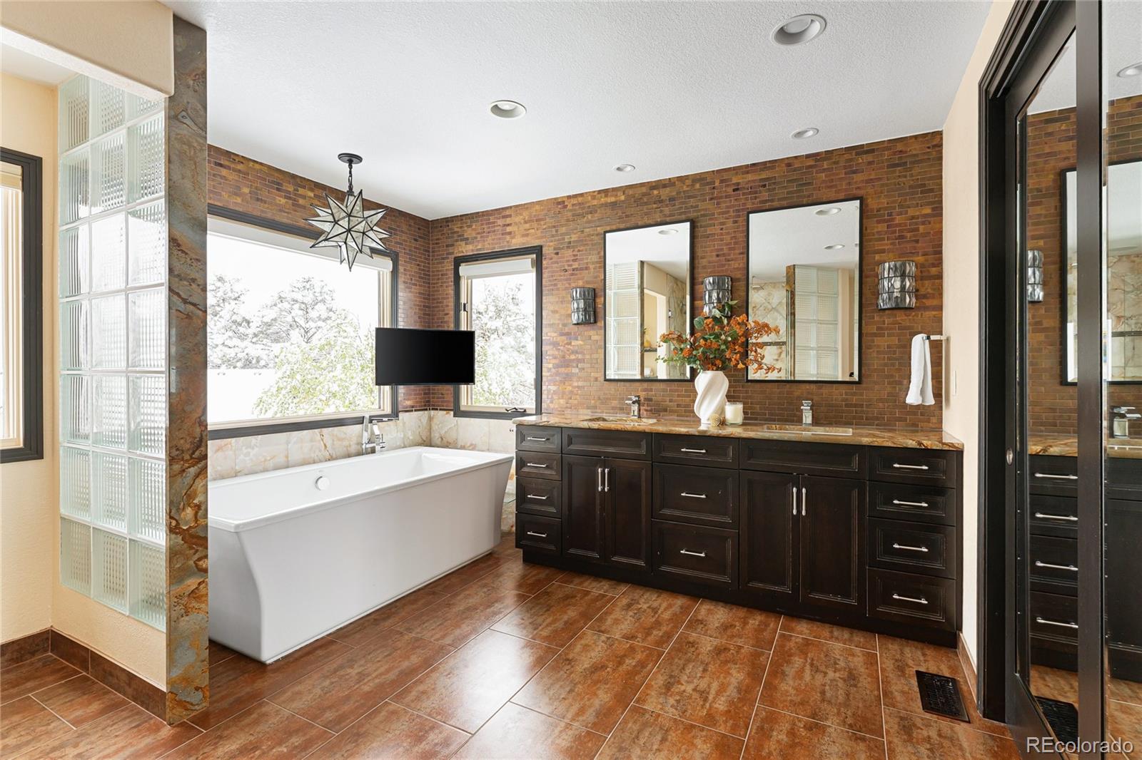 MLS Image #20 for 5566 s lewiston street,centennial, Colorado