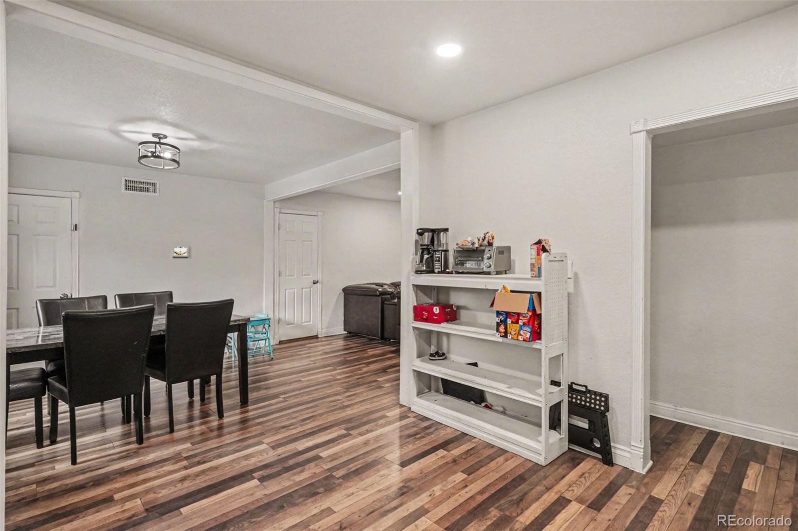 MLS Image #8 for 873  troy street,aurora, Colorado