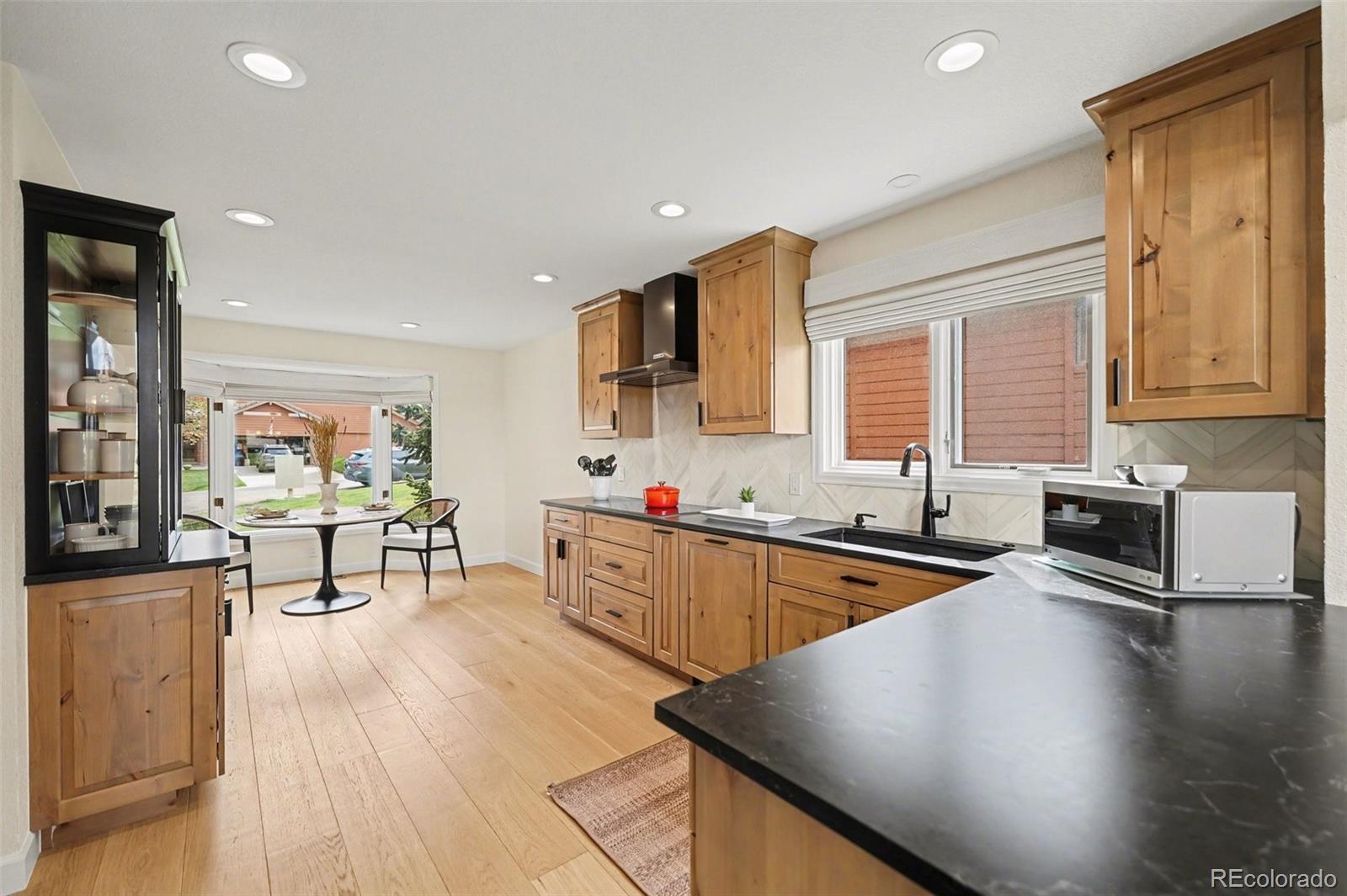 MLS Image #11 for 16051  deer ridge drive,morrison, Colorado