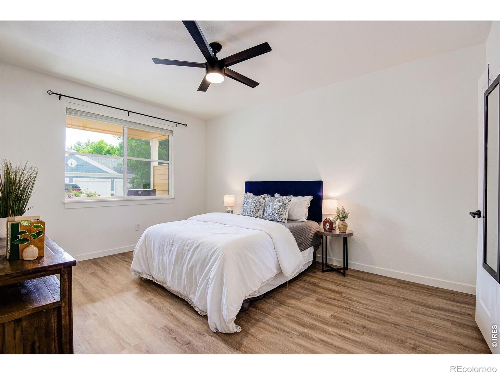MLS Image #10 for 1907  grays peak drive,loveland, Colorado