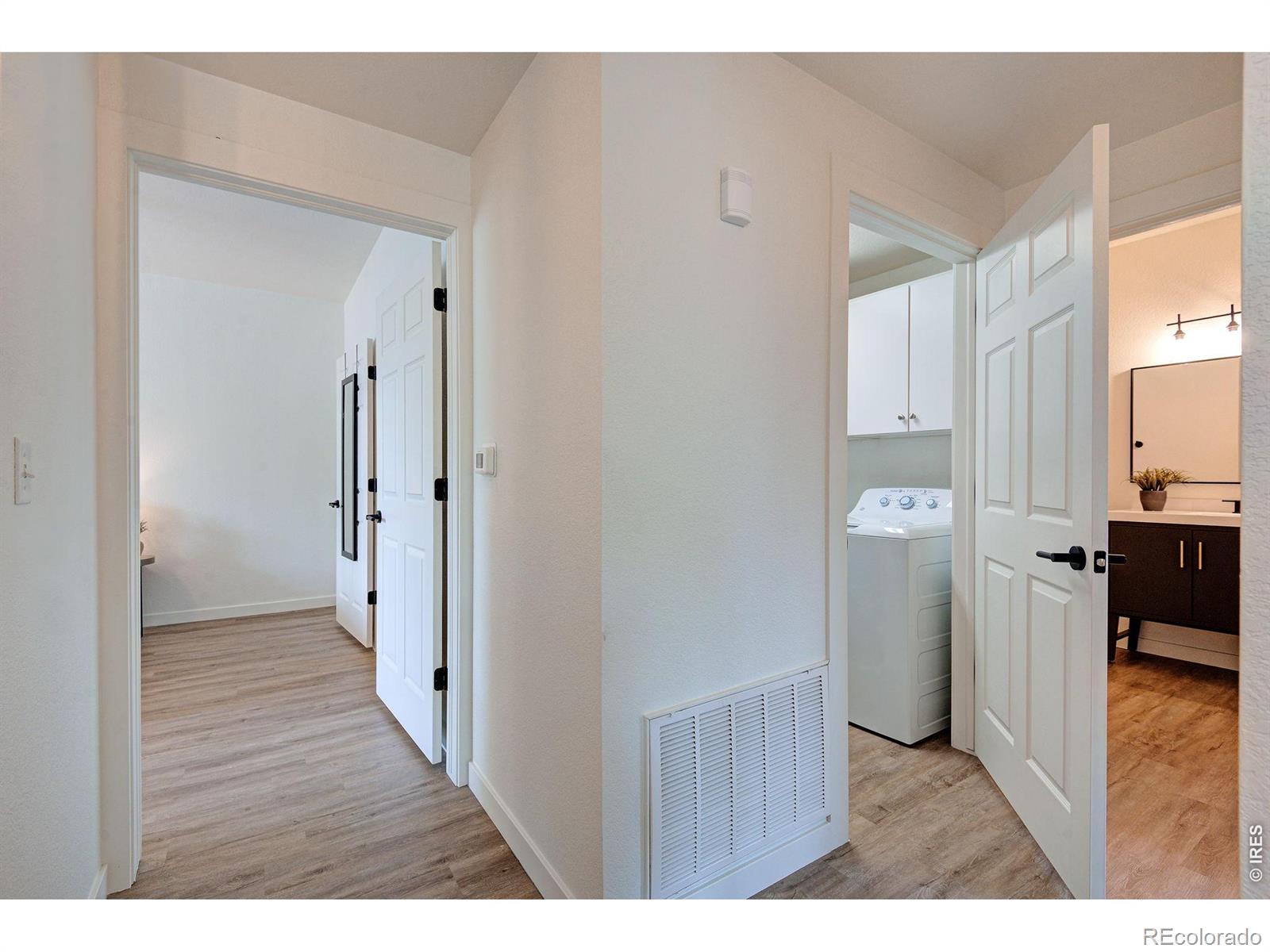 MLS Image #8 for 1907  grays peak drive,loveland, Colorado