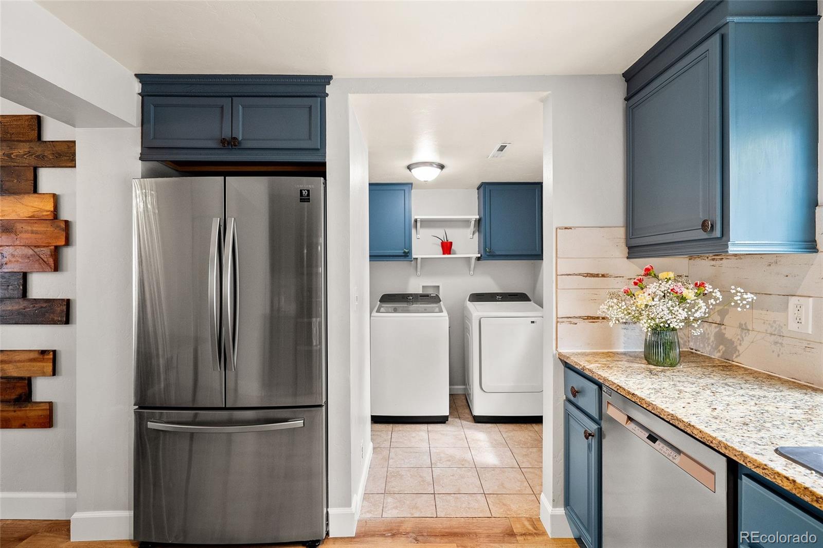 MLS Image #14 for 4676 s lincoln street,englewood, Colorado