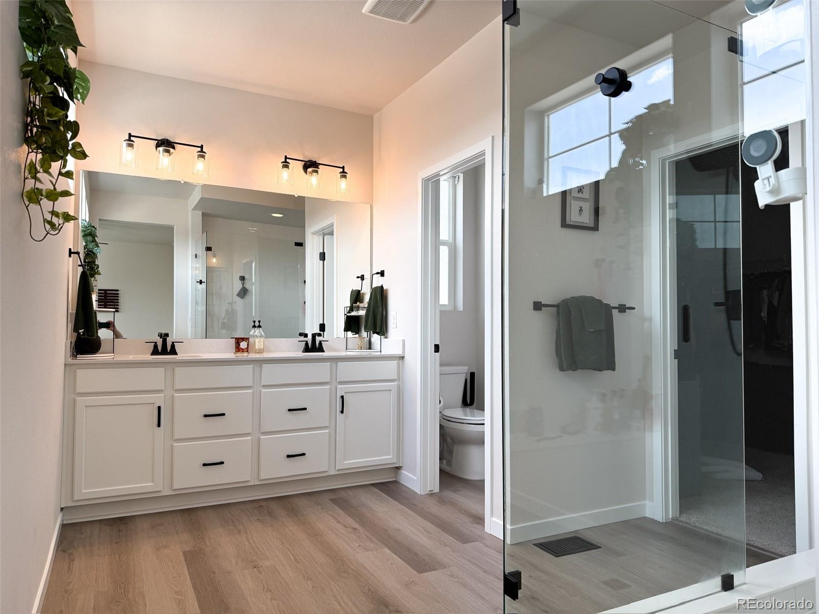 MLS Image #11 for 8484  cokedale drive,littleton, Colorado