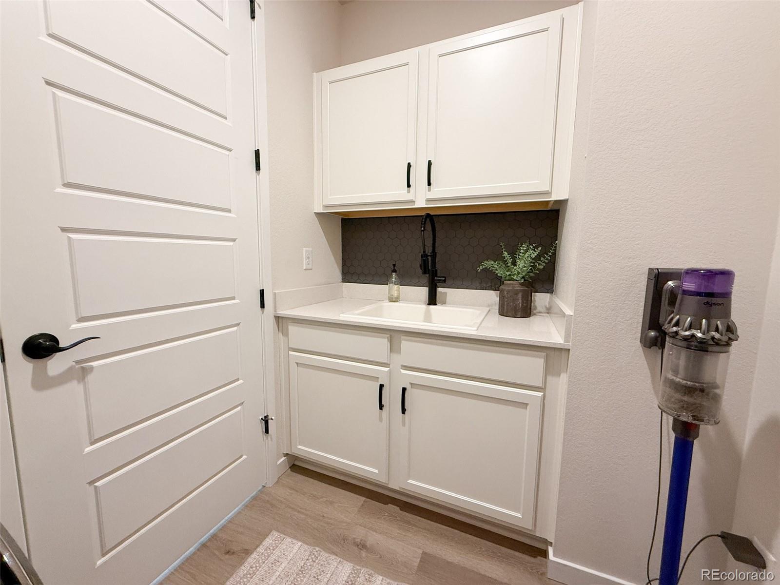 MLS Image #30 for 8484  cokedale drive,littleton, Colorado