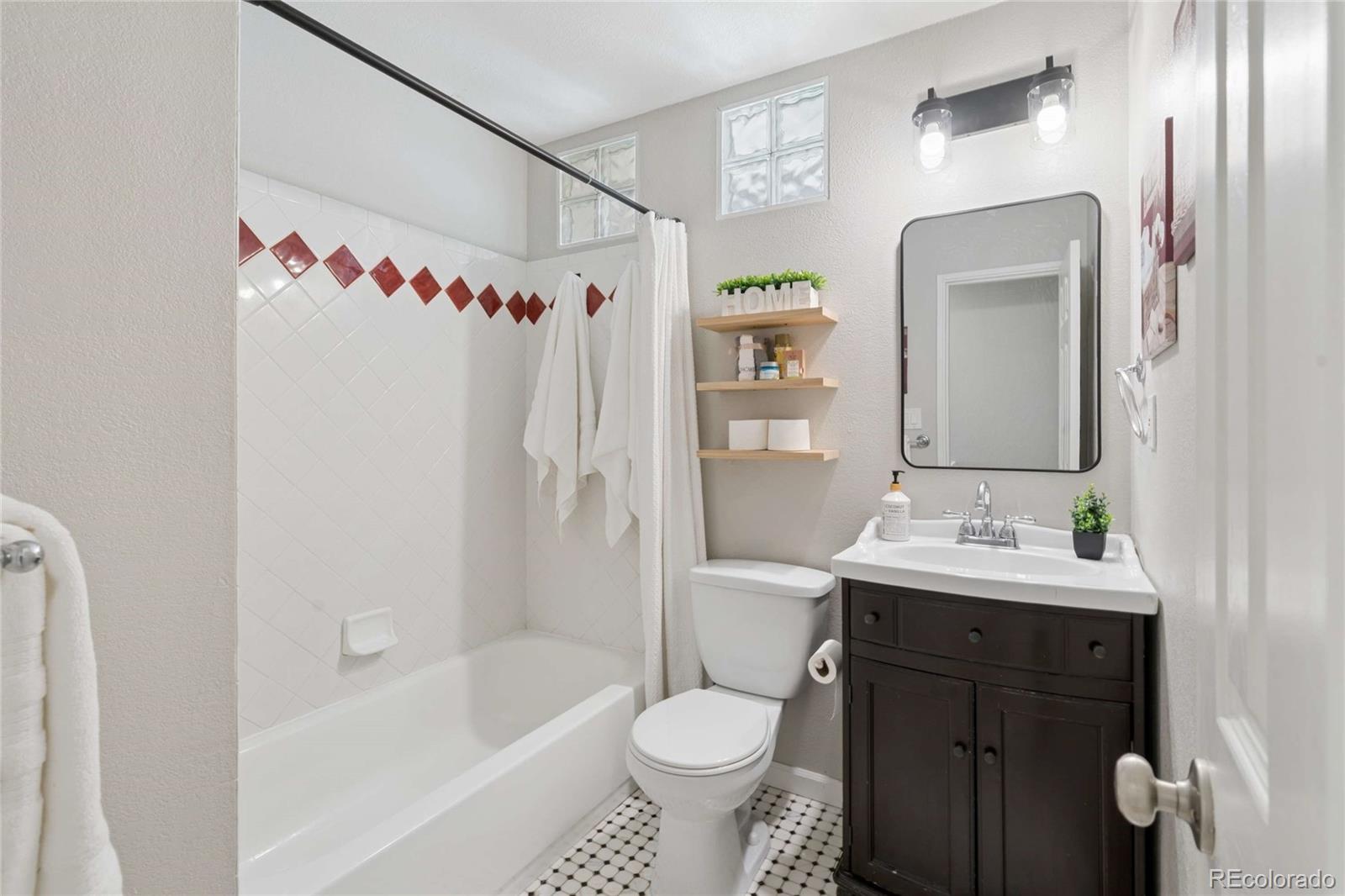 MLS Image #24 for 3145 s fox street,englewood, Colorado