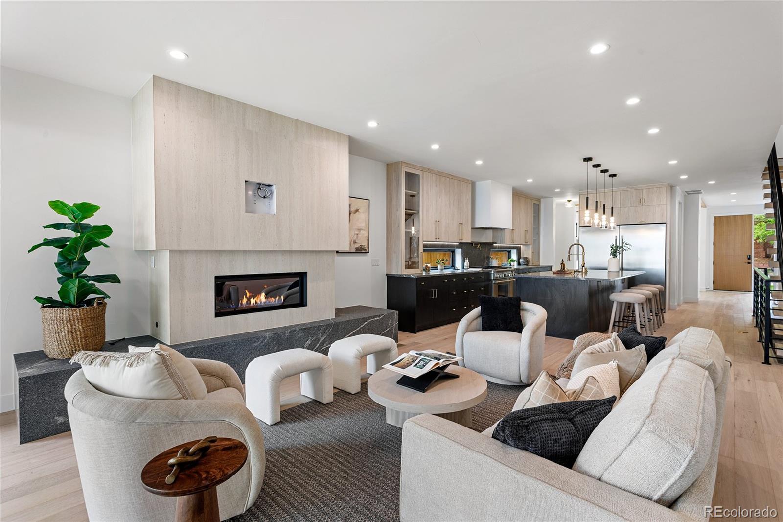 MLS Image #11 for 35 s jackson street,denver, Colorado