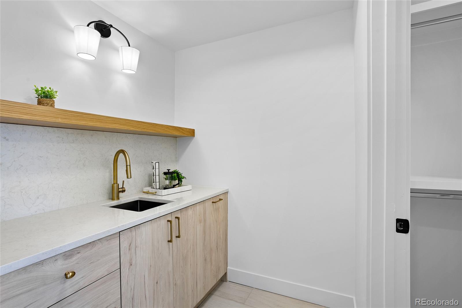 MLS Image #20 for 35 s jackson street,denver, Colorado