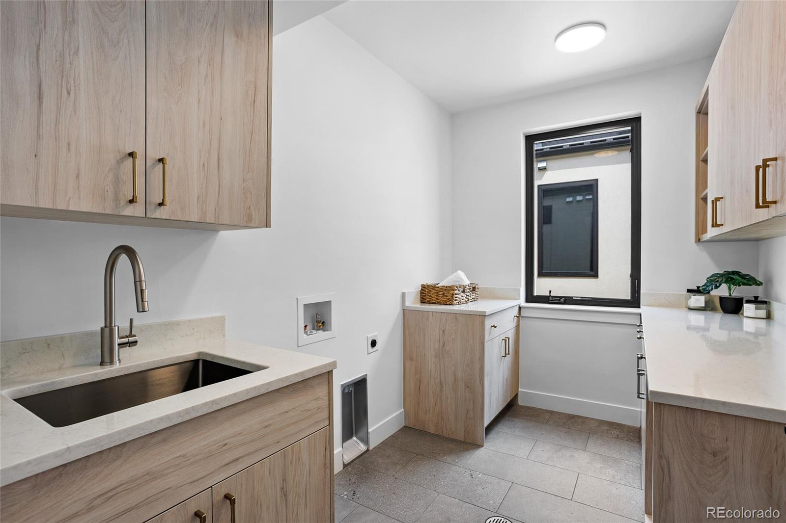 MLS Image #22 for 35 s jackson street,denver, Colorado