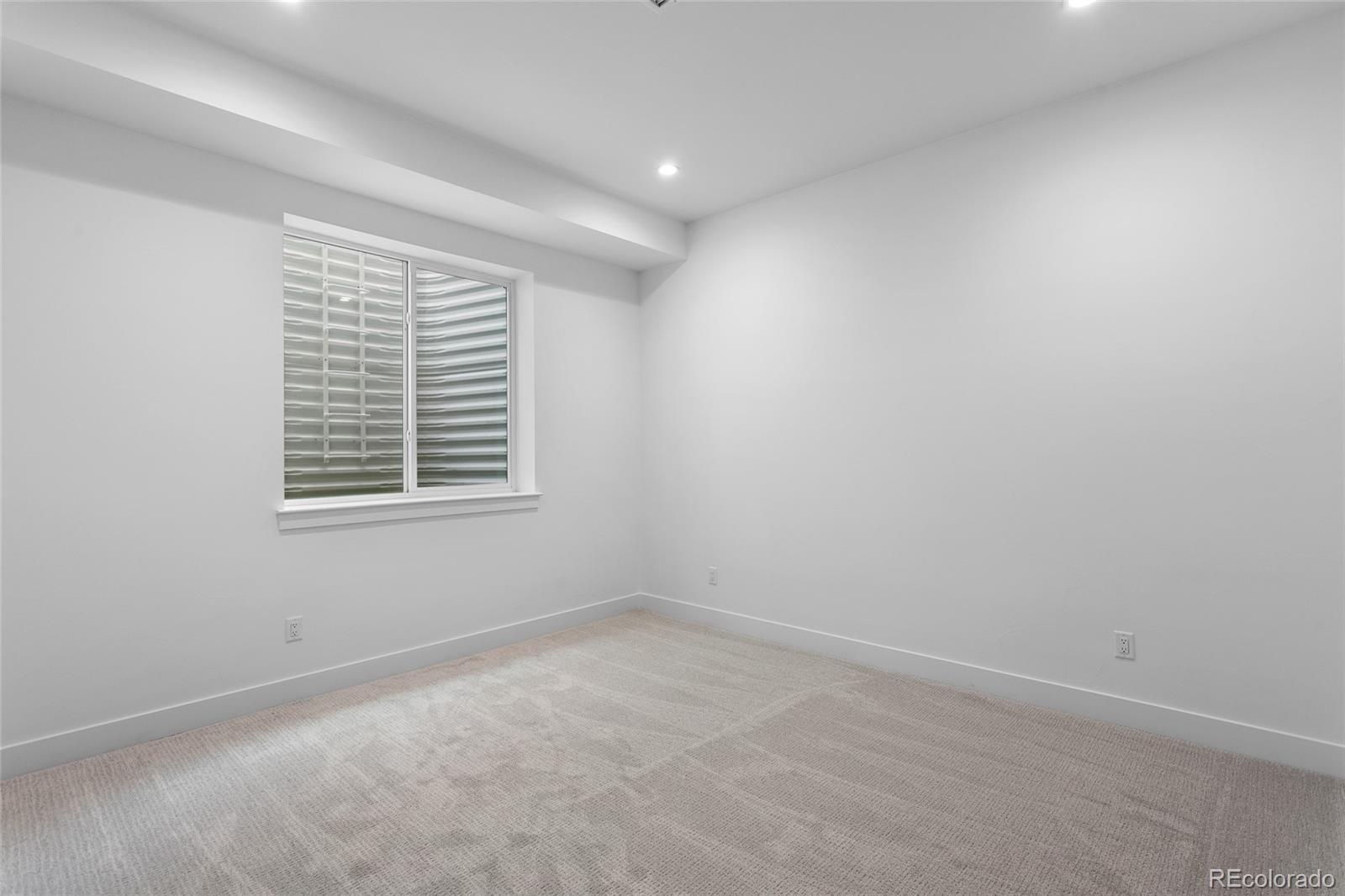 MLS Image #40 for 35 s jackson street,denver, Colorado