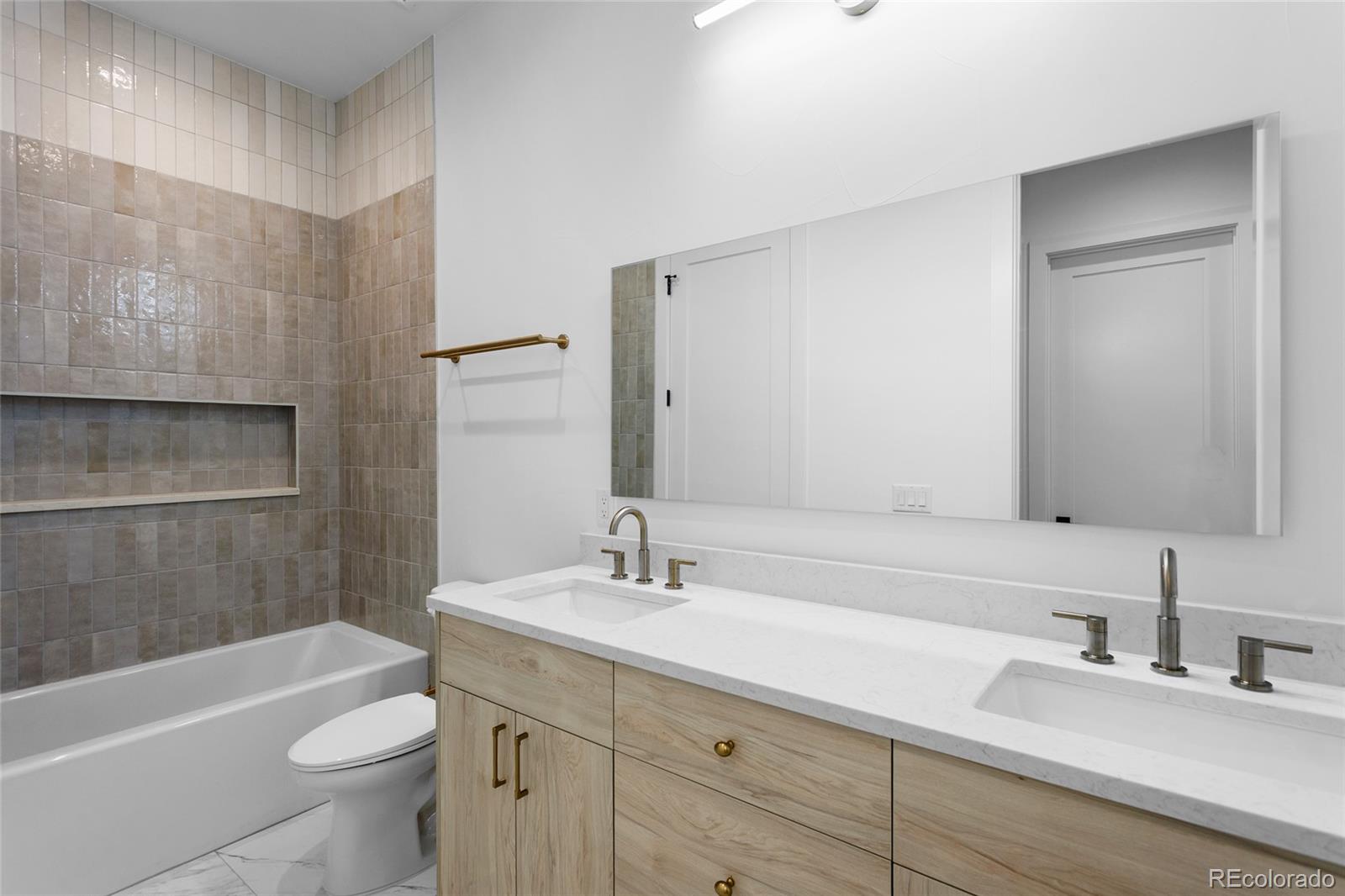 MLS Image #41 for 35 s jackson street,denver, Colorado