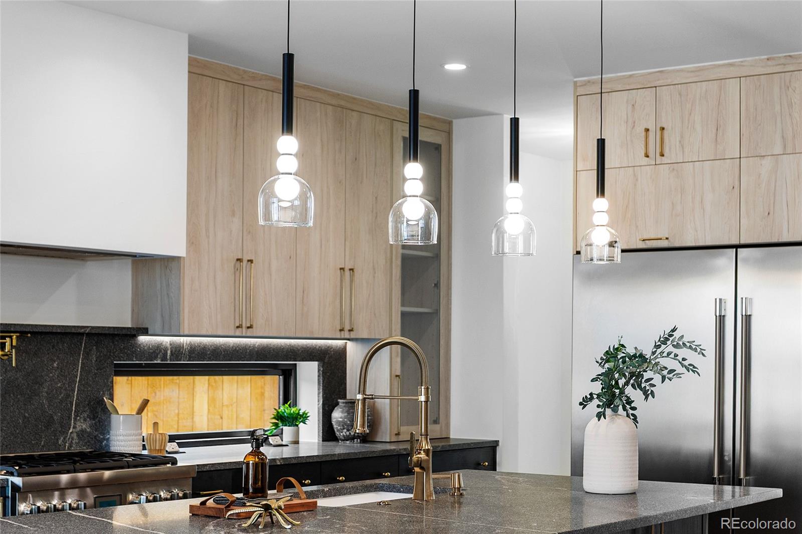 MLS Image #9 for 35 s jackson street,denver, Colorado