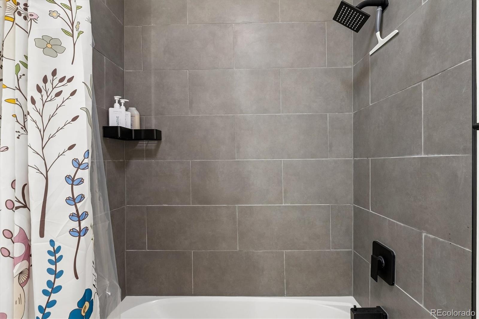 MLS Image #18 for 14300  waterside lane,broomfield, Colorado