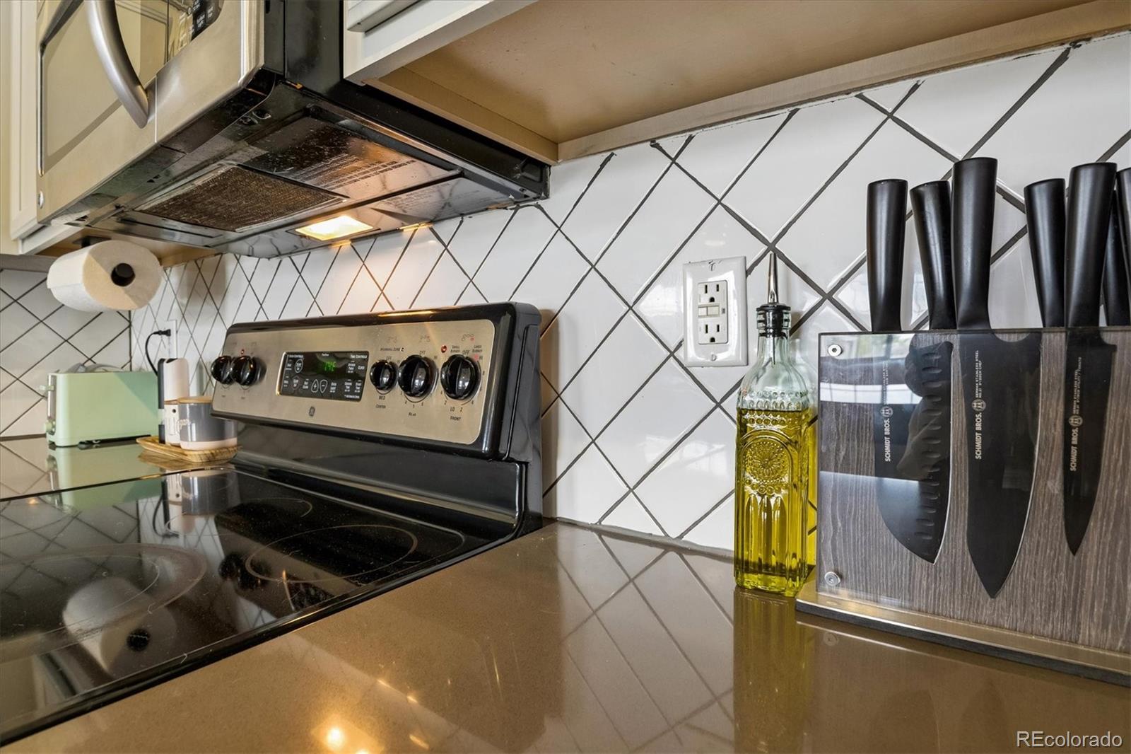 MLS Image #26 for 14300  waterside lane,broomfield, Colorado