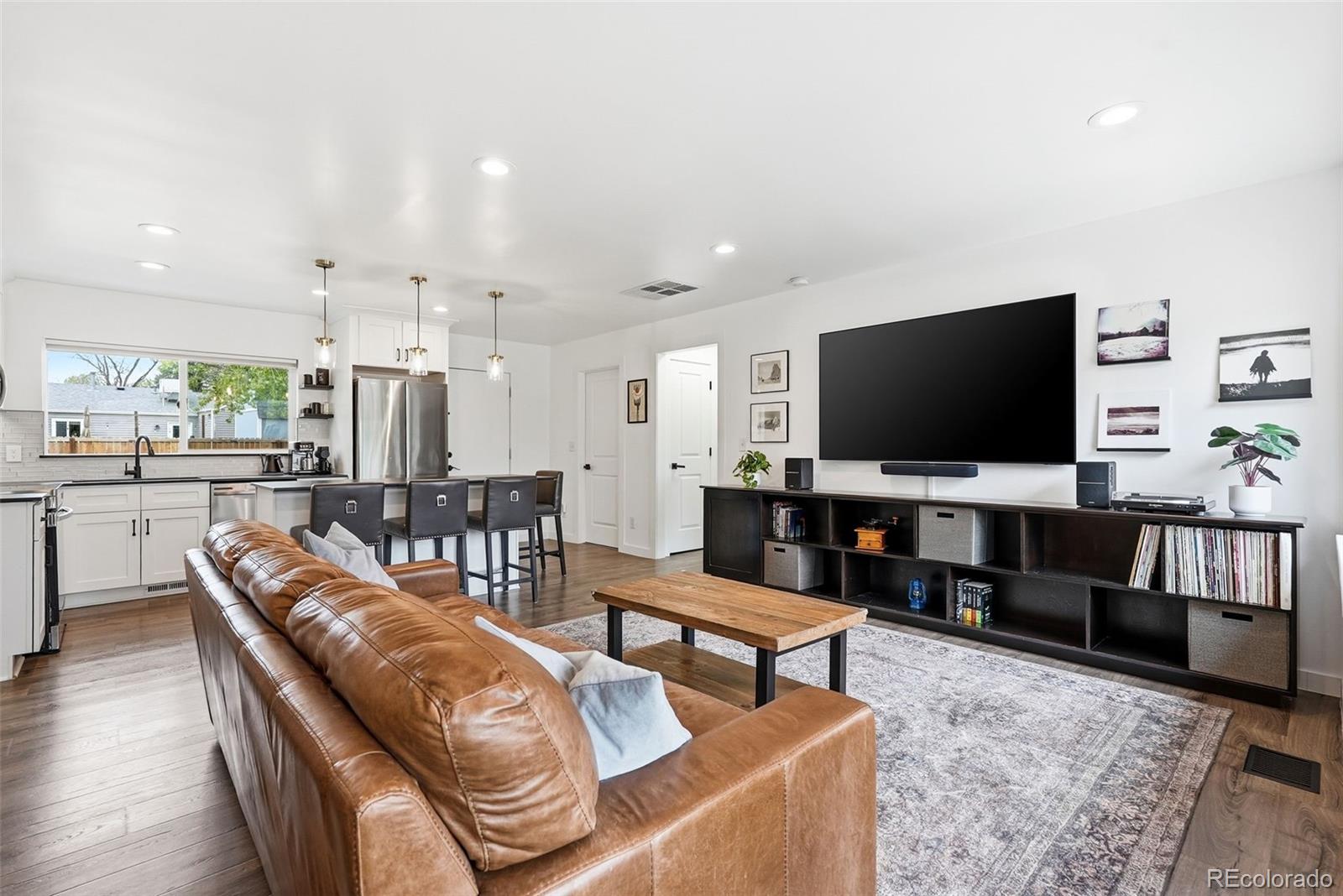 MLS Image #7 for 2815 s glencoe street,denver, Colorado