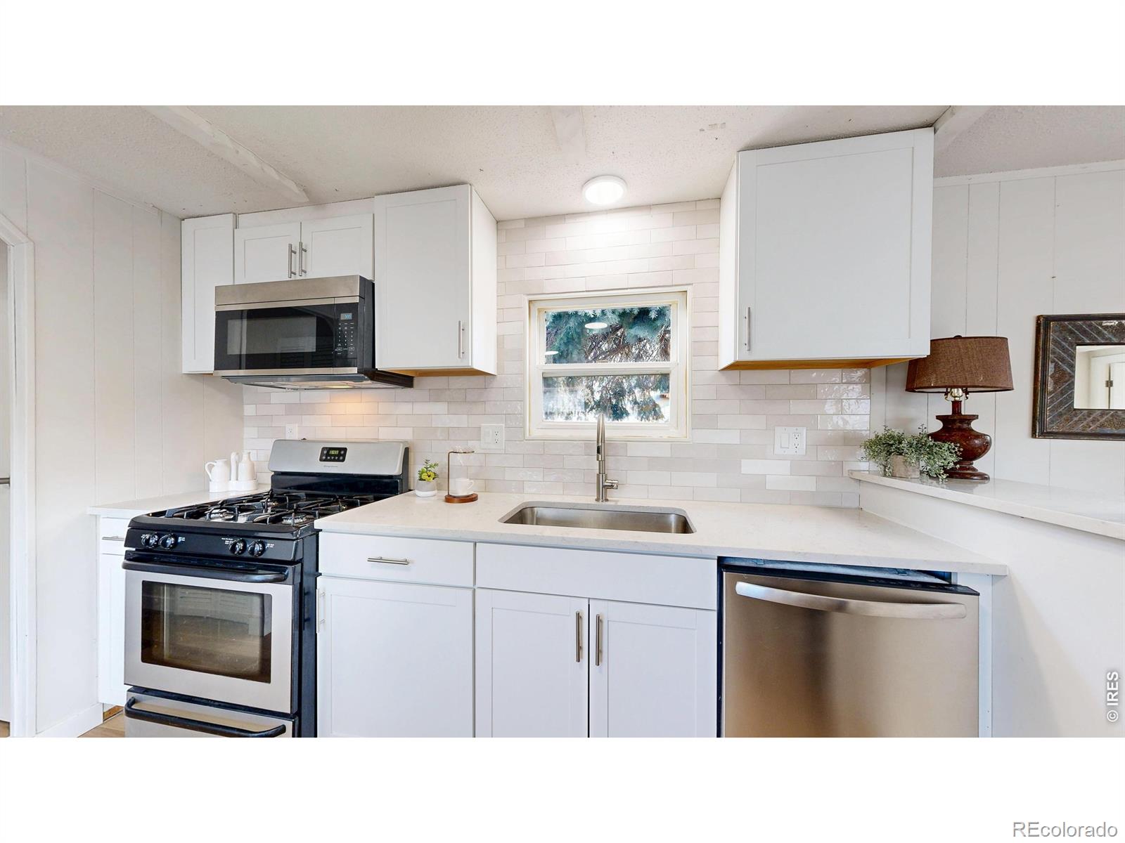 MLS Image #10 for 8413  peakview drive,fort collins, Colorado