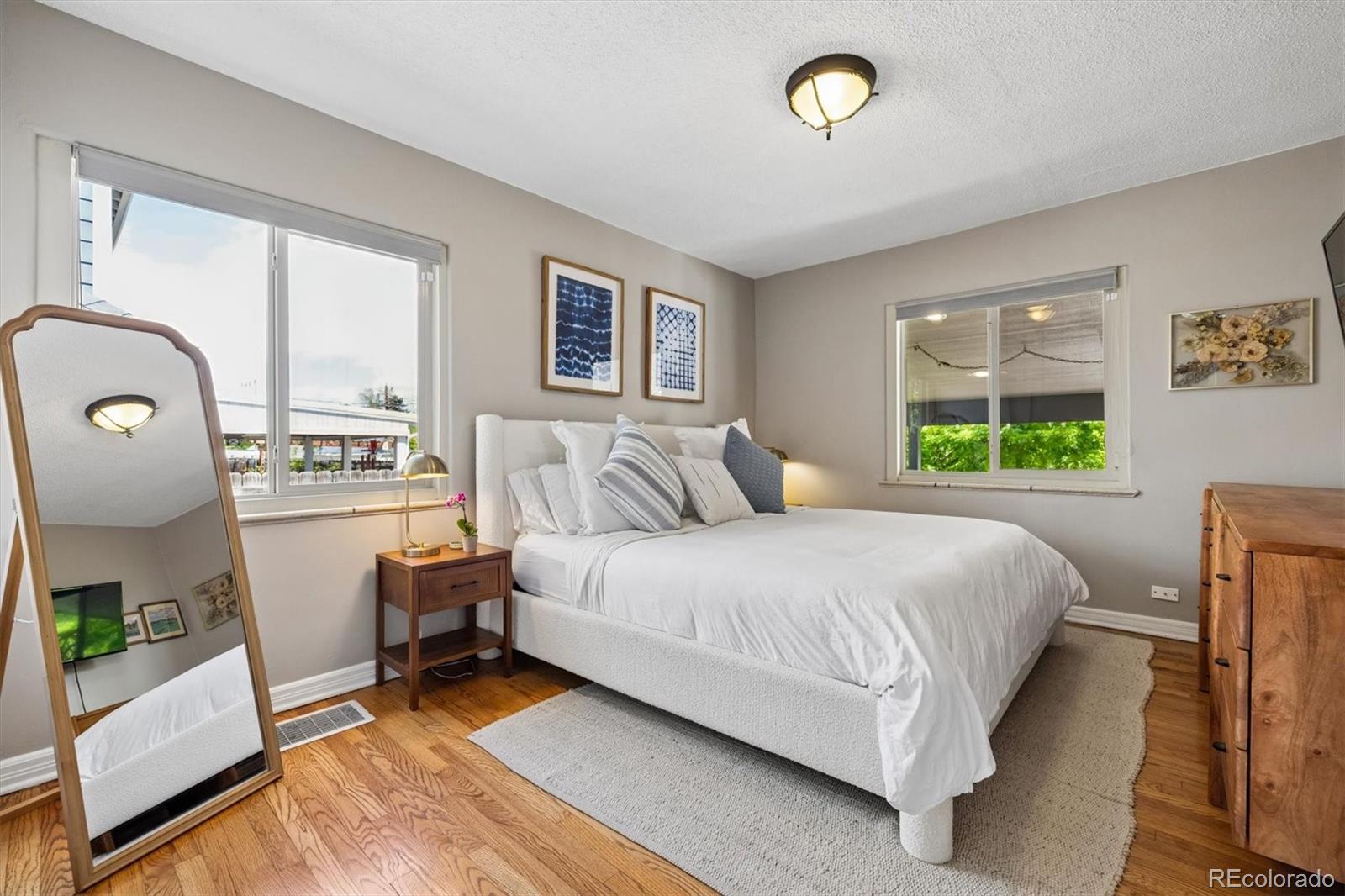 MLS Image #19 for 730  ivanhoe street,denver, Colorado