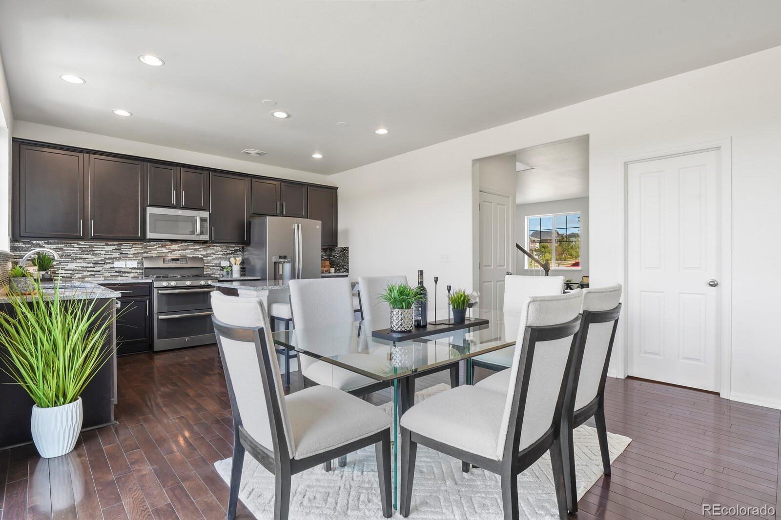 MLS Image #11 for 6021 s irvington court,aurora, Colorado