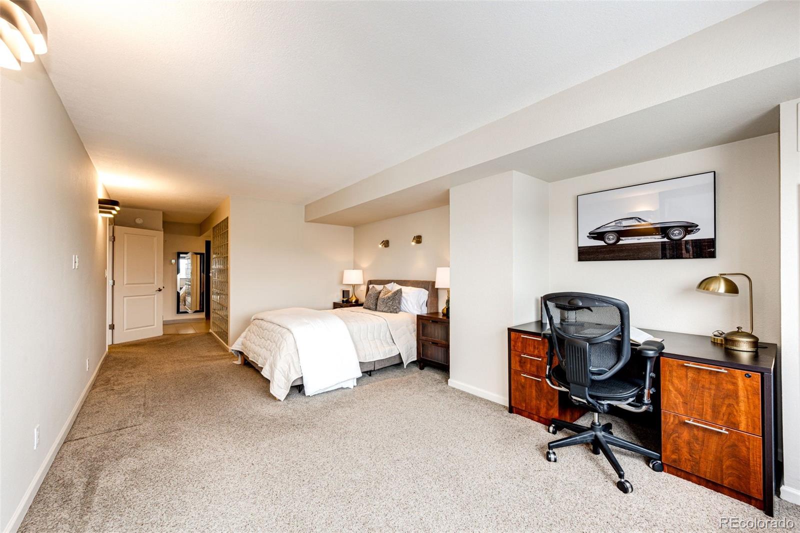 MLS Image #13 for 1551  larimer street 1702,denver, Colorado