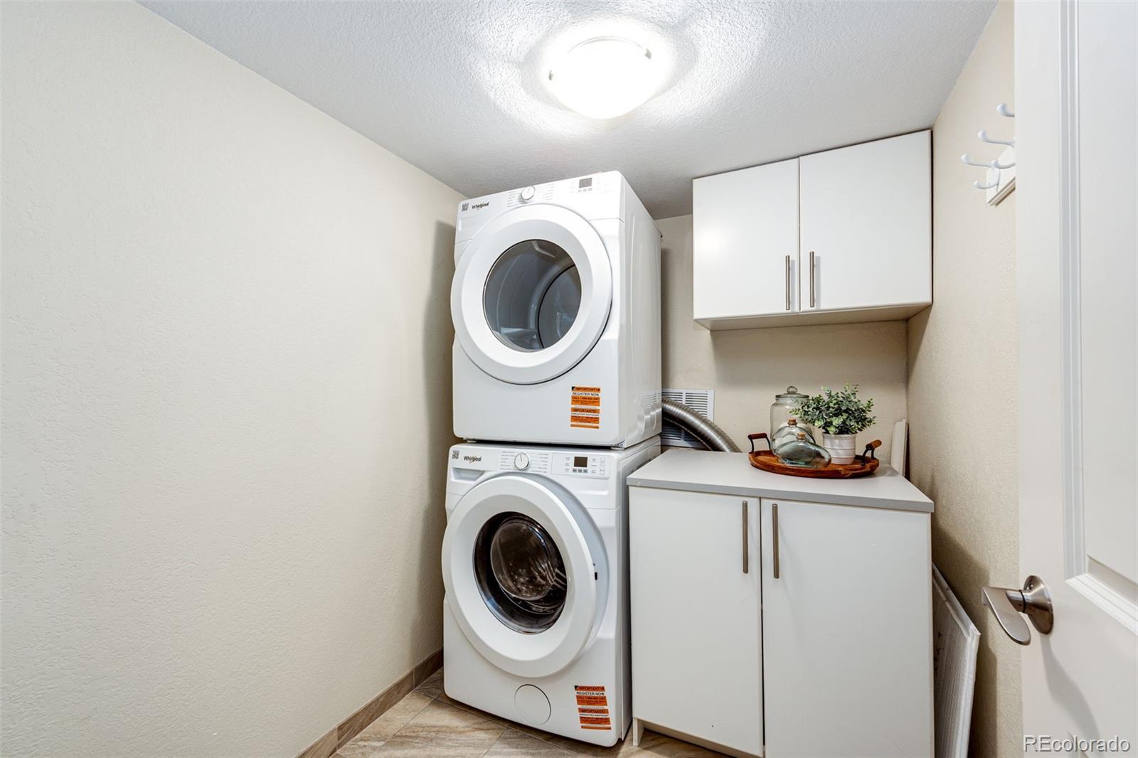 MLS Image #21 for 1551  larimer street 1702,denver, Colorado