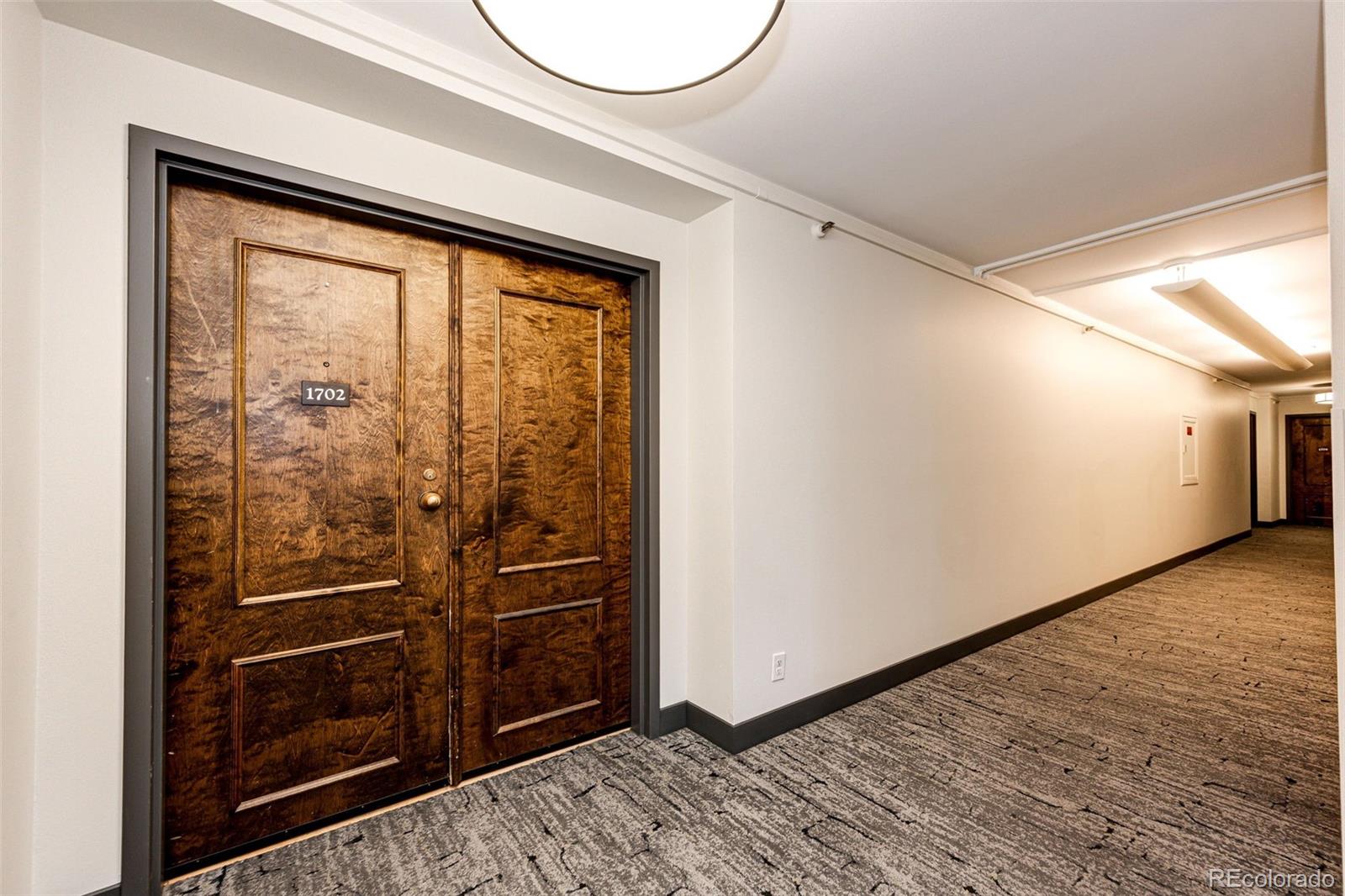 MLS Image #28 for 1551  larimer street 1702,denver, Colorado