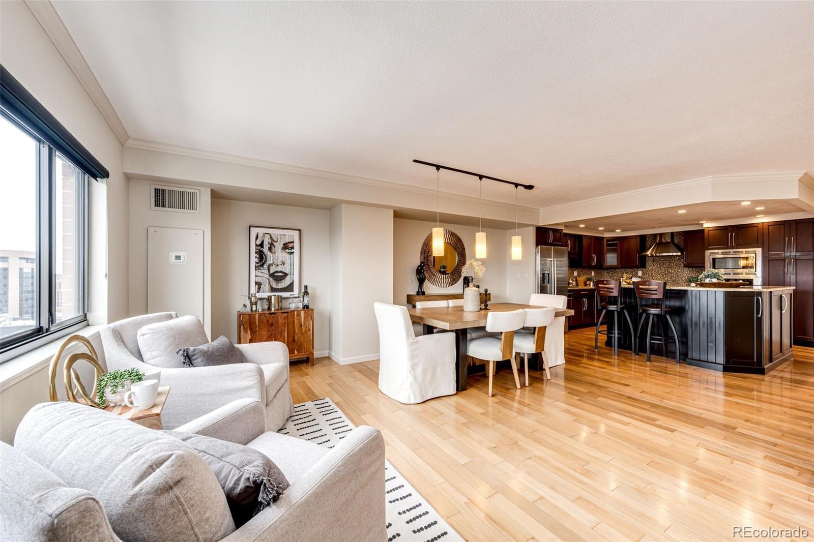 MLS Image #3 for 1551  larimer street 1702,denver, Colorado