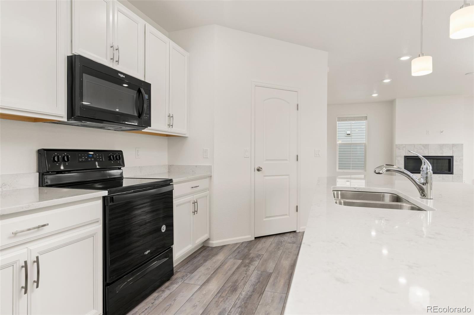 MLS Image #12 for 12882  crane river drive,firestone, Colorado