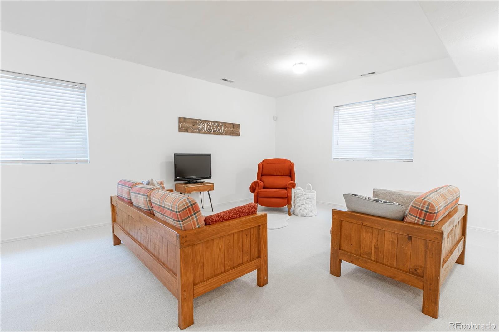 MLS Image #18 for 5943  thurber drive,colorado springs, Colorado