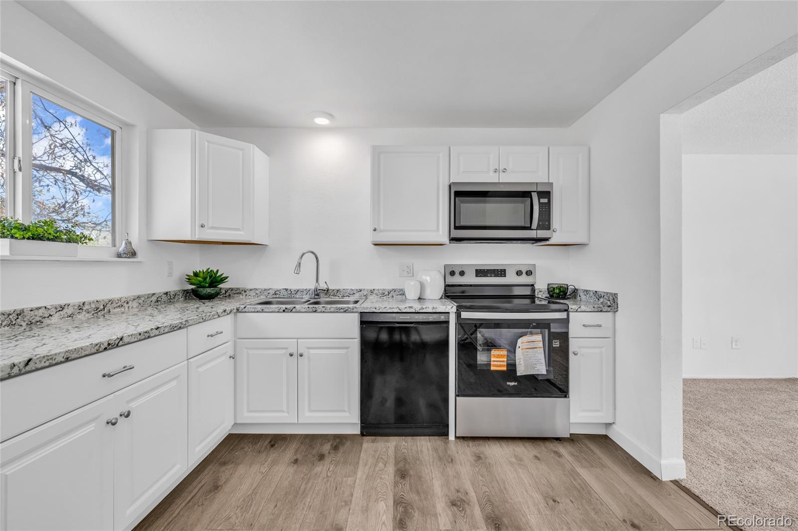 MLS Image #14 for 15949 e brunswick drive,aurora, Colorado