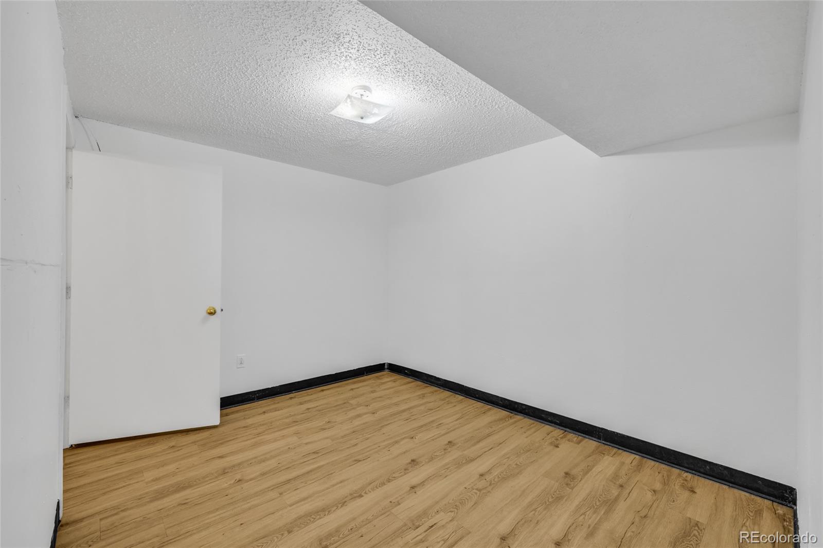 MLS Image #18 for 15949 e brunswick drive,aurora, Colorado
