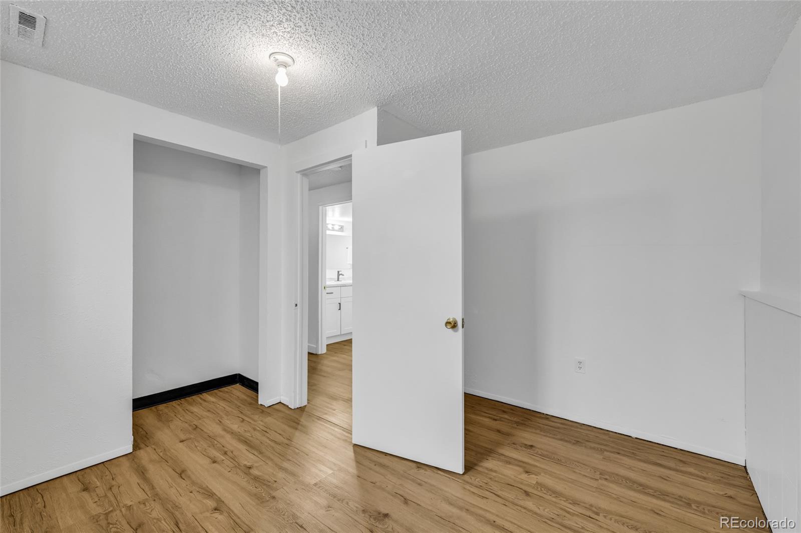 MLS Image #20 for 15949 e brunswick drive,aurora, Colorado