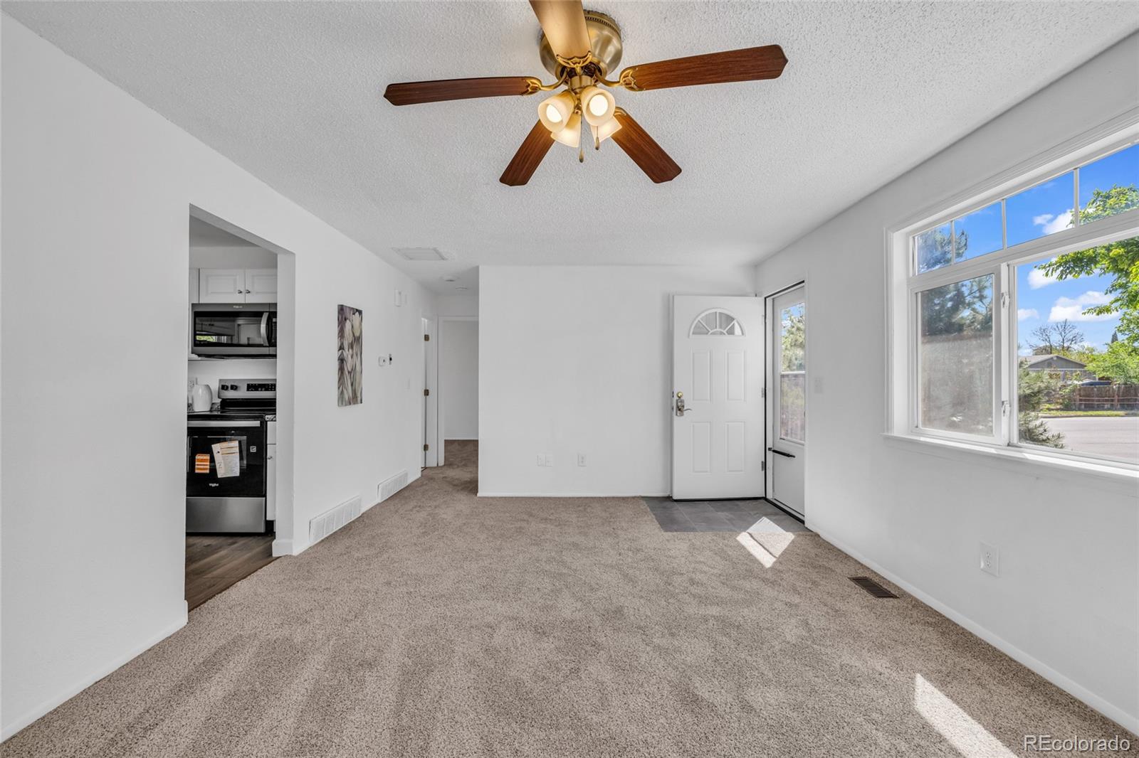 MLS Image #6 for 15949 e brunswick drive,aurora, Colorado