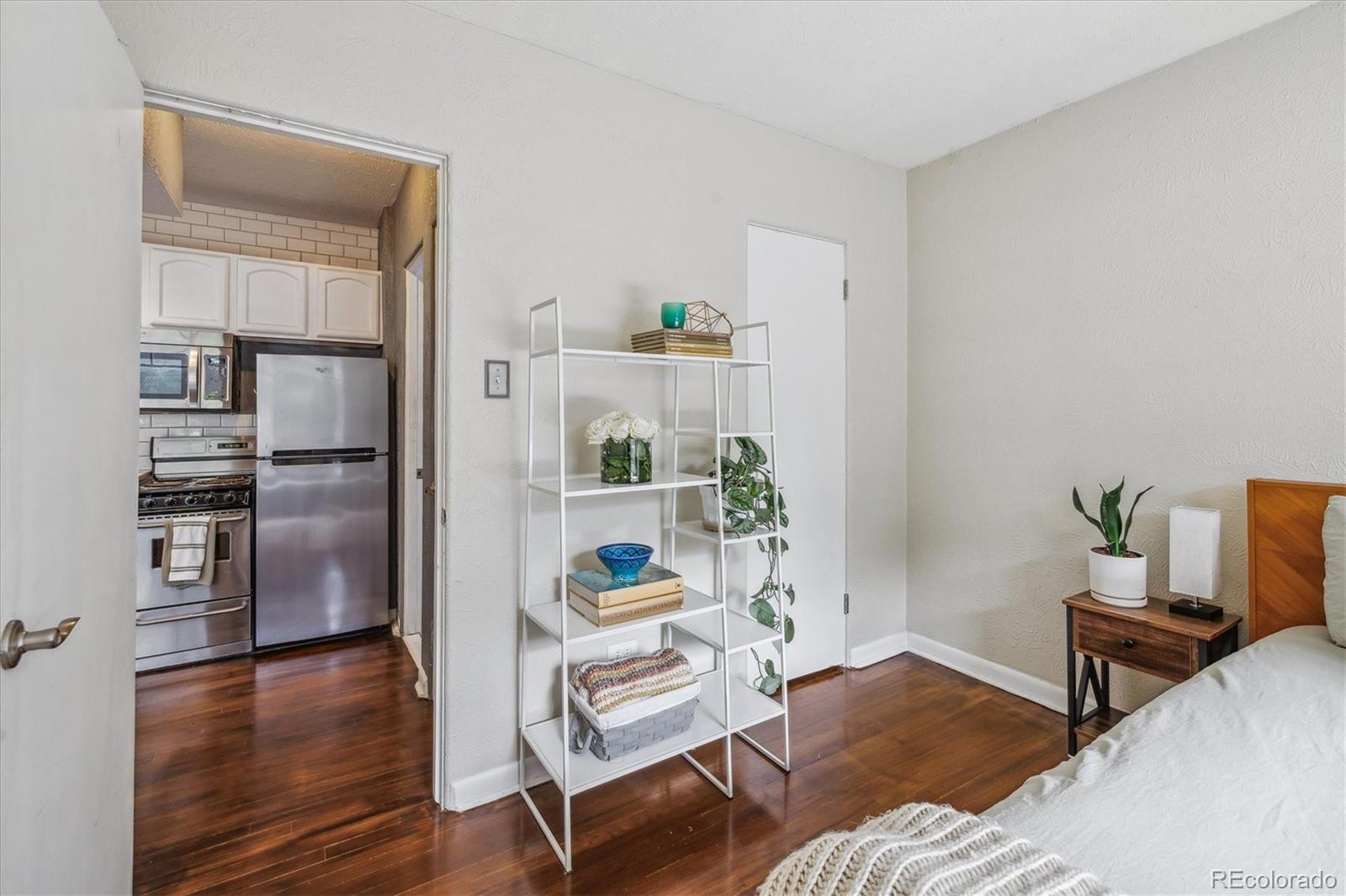 MLS Image #7 for 1130 n pennsylvania street,denver, Colorado